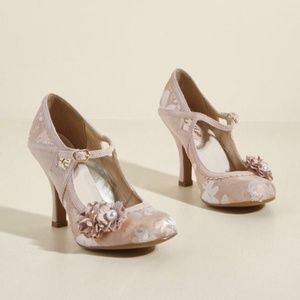 Ruby Shoo Charming Caper Hell in Rose Gold